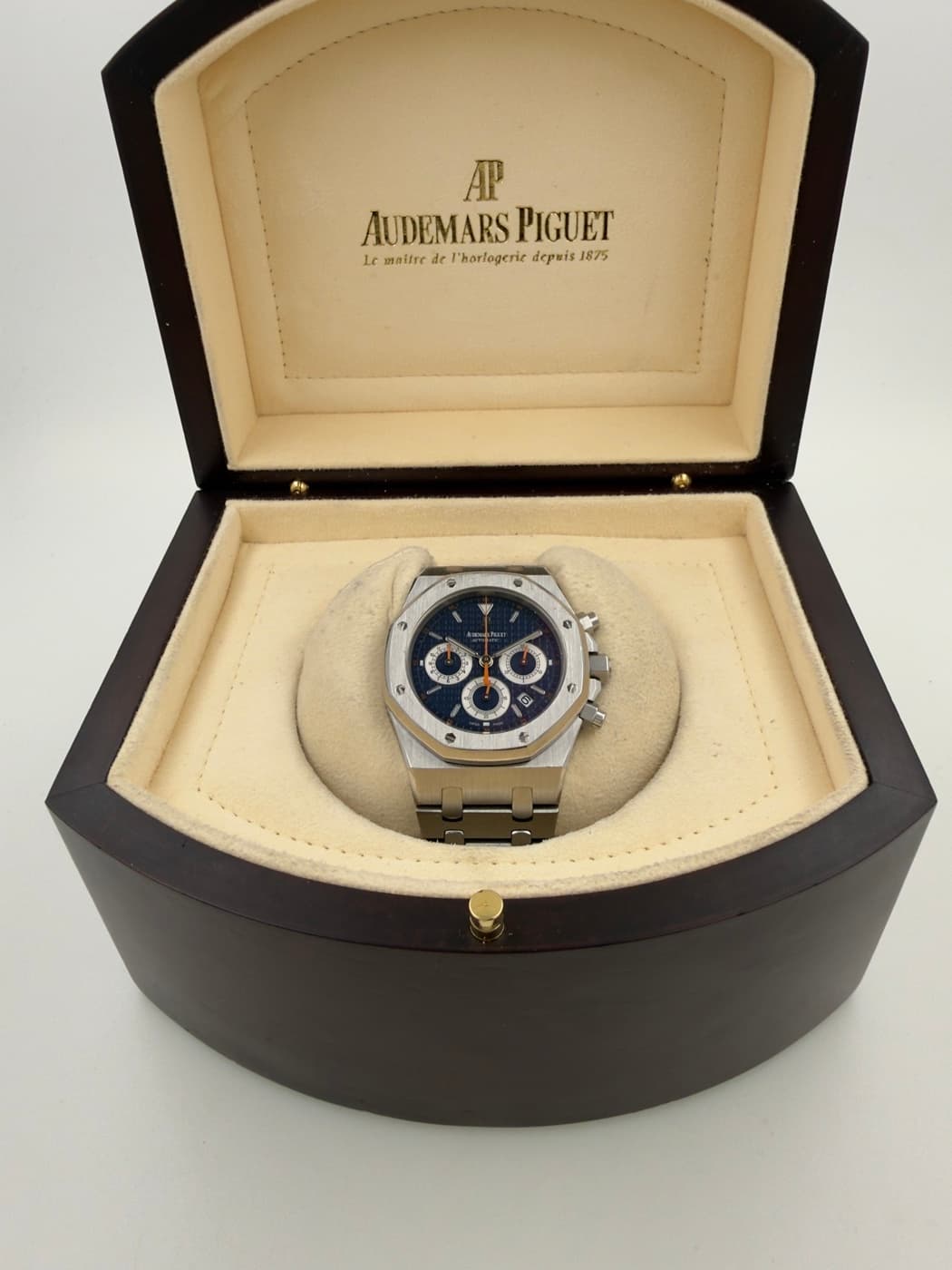 Audemars Piguet Royal Oak Chronograph „Blue Panda“ – Ansicht 3