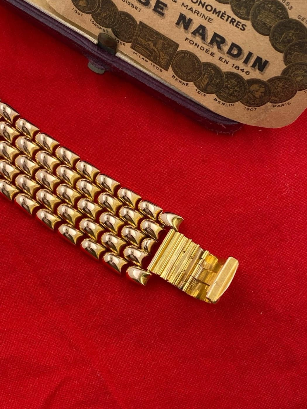 Ulysse Nardin Vintage Damenuhr mit Gliederband – Ansicht 11