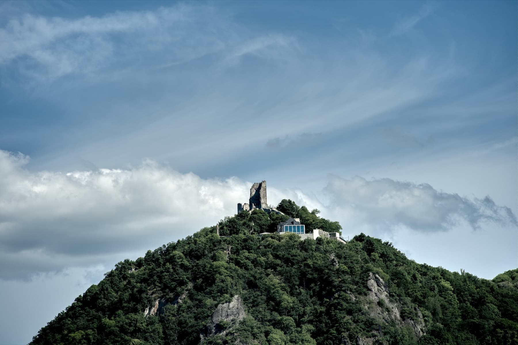 Drachenfels im Siebengebirge bei Bad Honnef