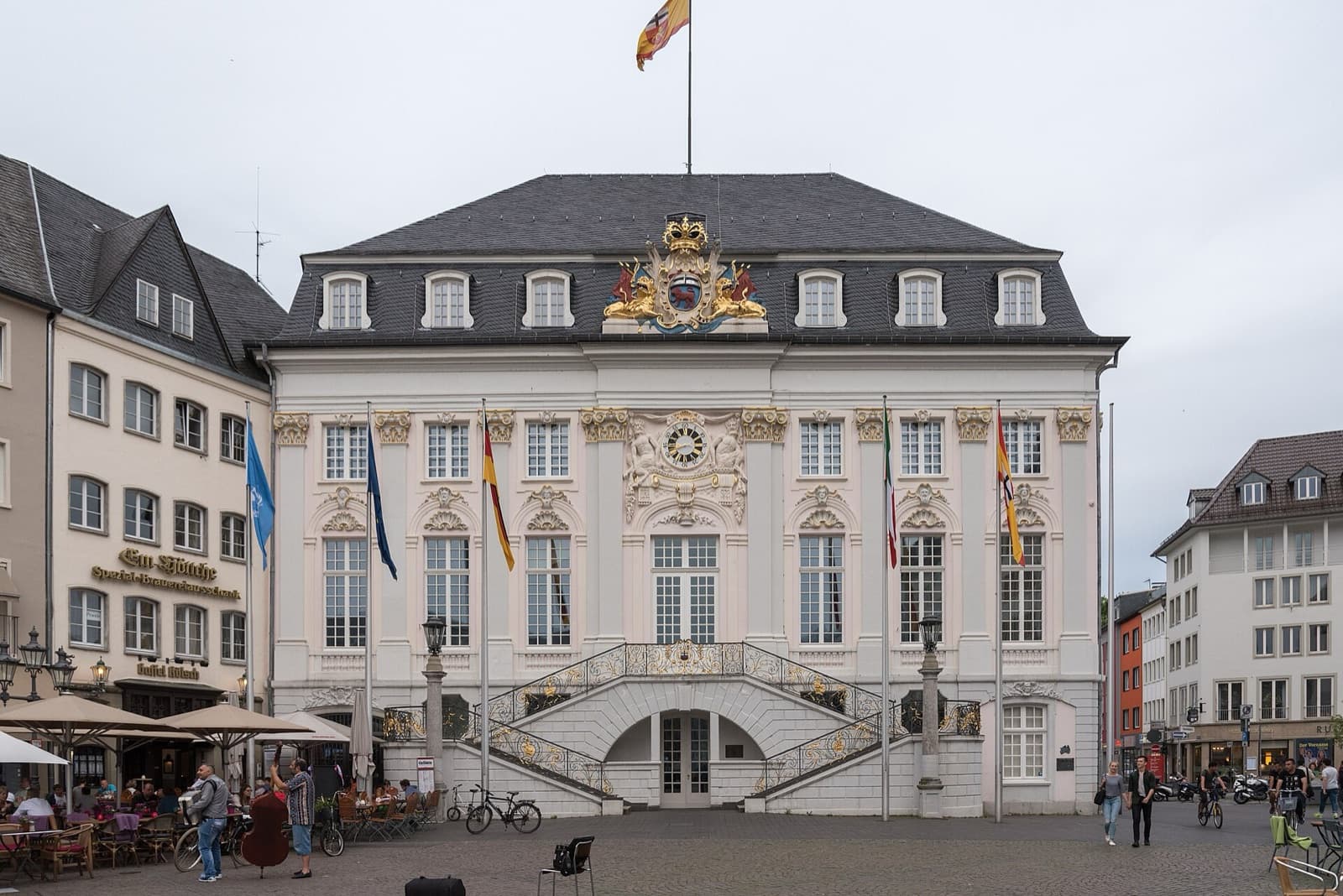 Altes Rathaus am Markt in Bonn